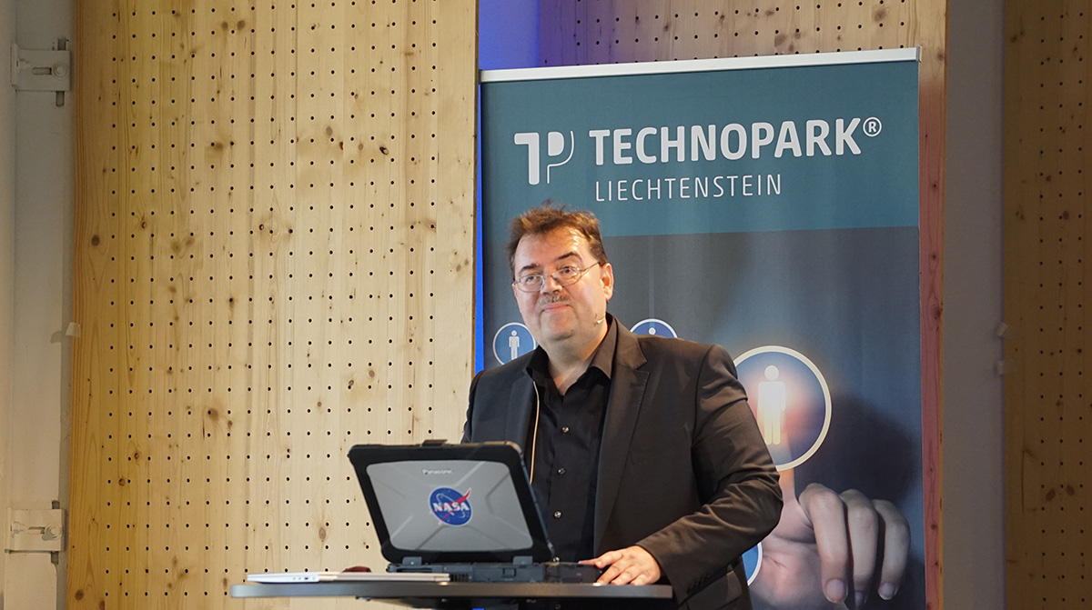 Prof. Dr. Oliver Ulrich im Technopark Liechtenstein