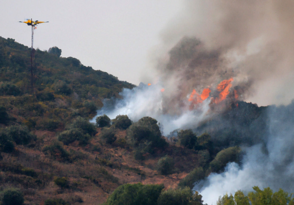Waldbrand in Spanien: Hunderte Menschen evakuiert