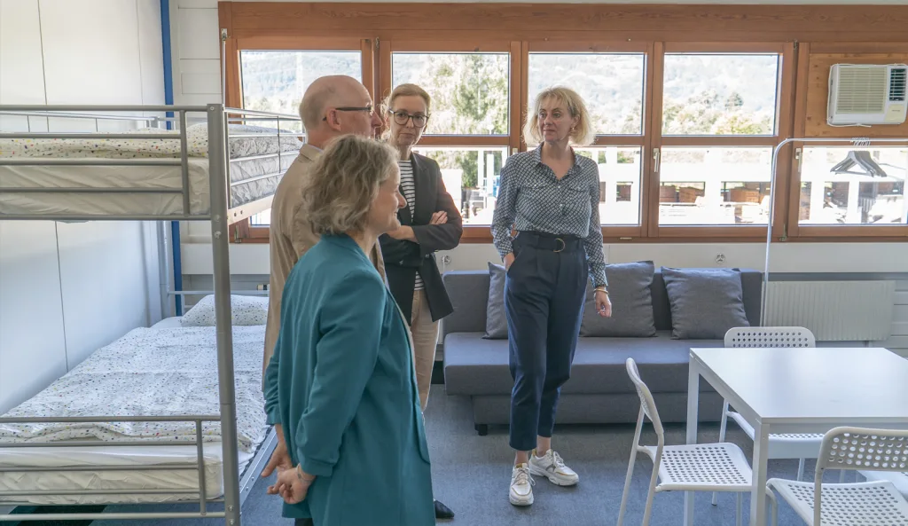 Besichtigung Flüchtlicntsunterkunft in Triesen mit Regierungsch