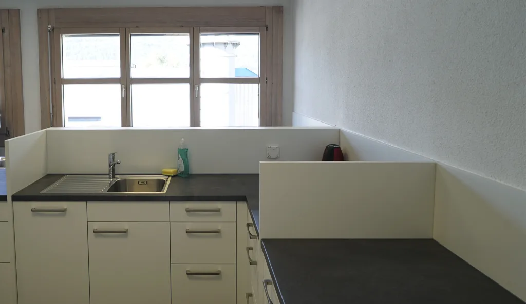 Besichtigung Flüchtlicntsunterkunft in Triesen mit Regierungsch