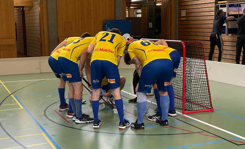 Kader: Müller P.; Büchner, Good, Müller K.; Felder, Hartmann, Neff, Zimmermann; Neff H. (Coach)