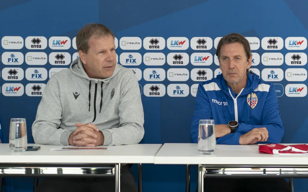 Rene Pauritsch und Dieter Alge bei der Pressekonferenz zur U17 EURO 2024 Qualifikation in Ruggell