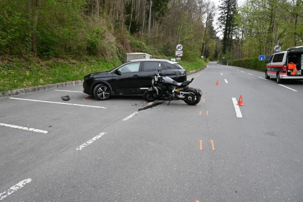 Verkehrsunfall in Vaduz: Zwei Verletzte