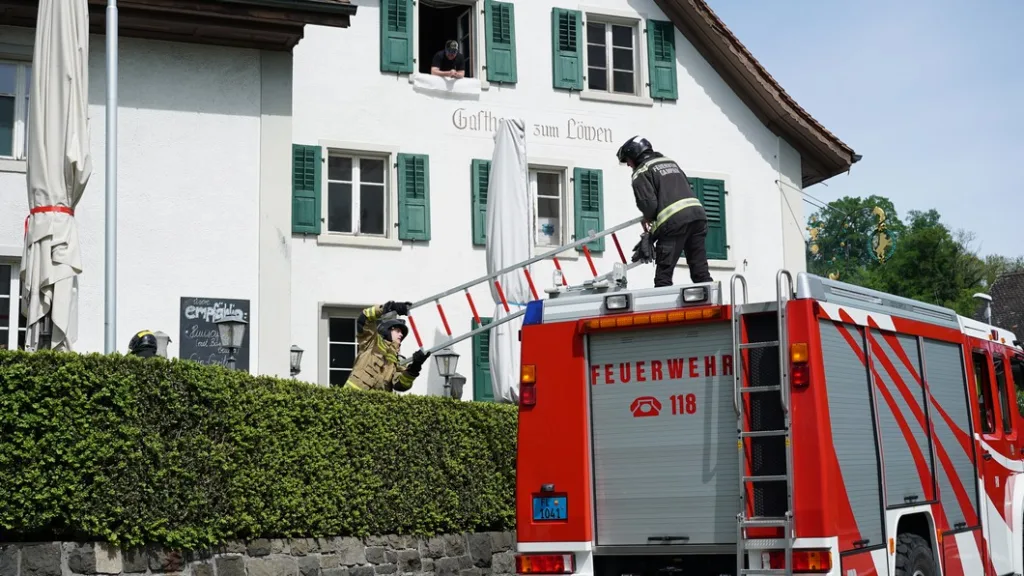 Feuerwehrübung im Gasthaus Löwen