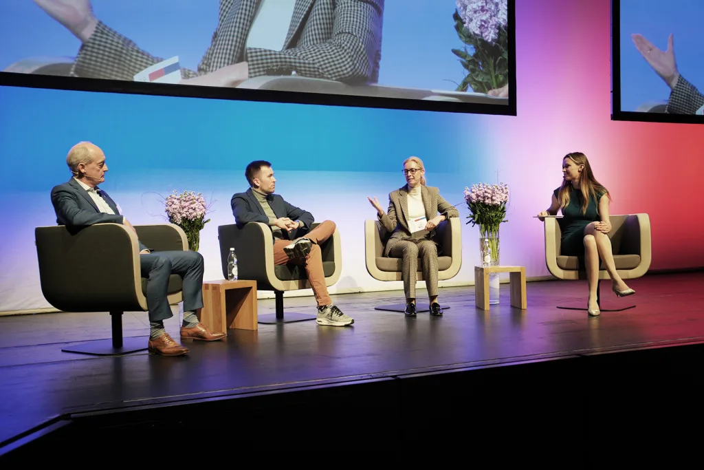 Christian Wolf, Florian Marcus und Regierungschef-Stellvertreterin Sabine Monauni