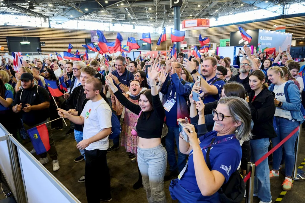 Liechtensteins Athleten bringen zwei Leistungsdiplome von den WorldSkills nach Hause