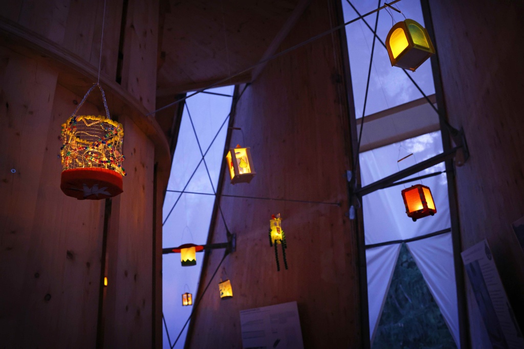 Laternen auf dem Turm auf Dux - 2024