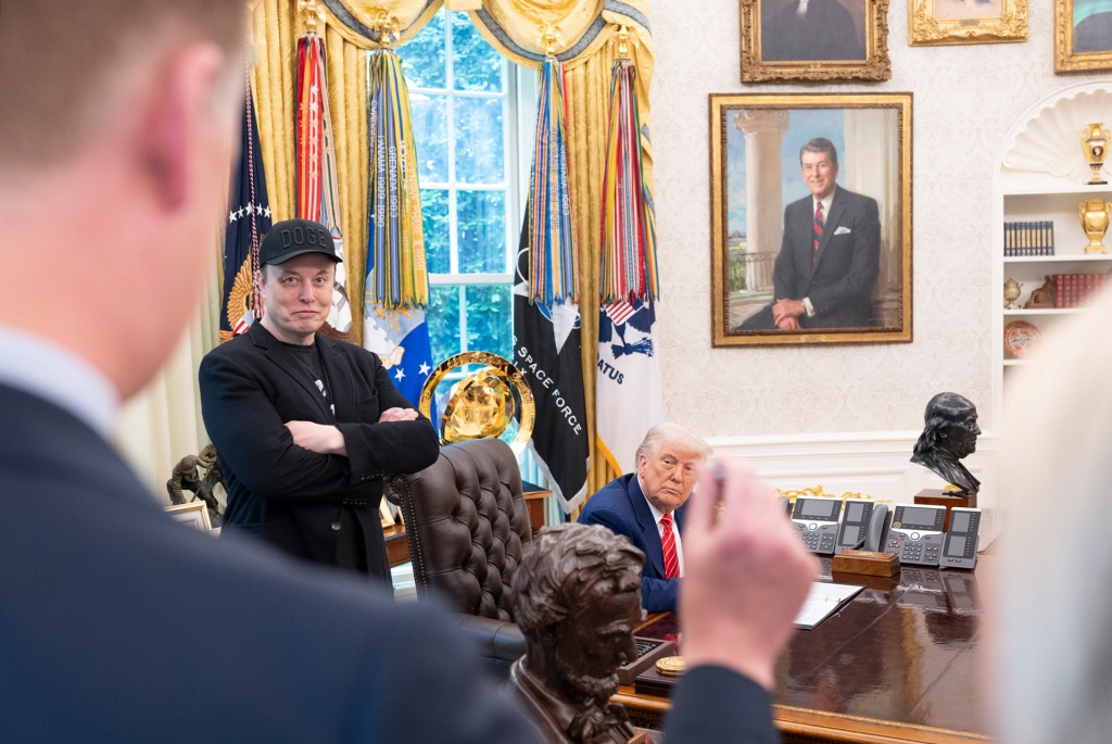 Pressekonferenz zum Abschied von Elon Musk