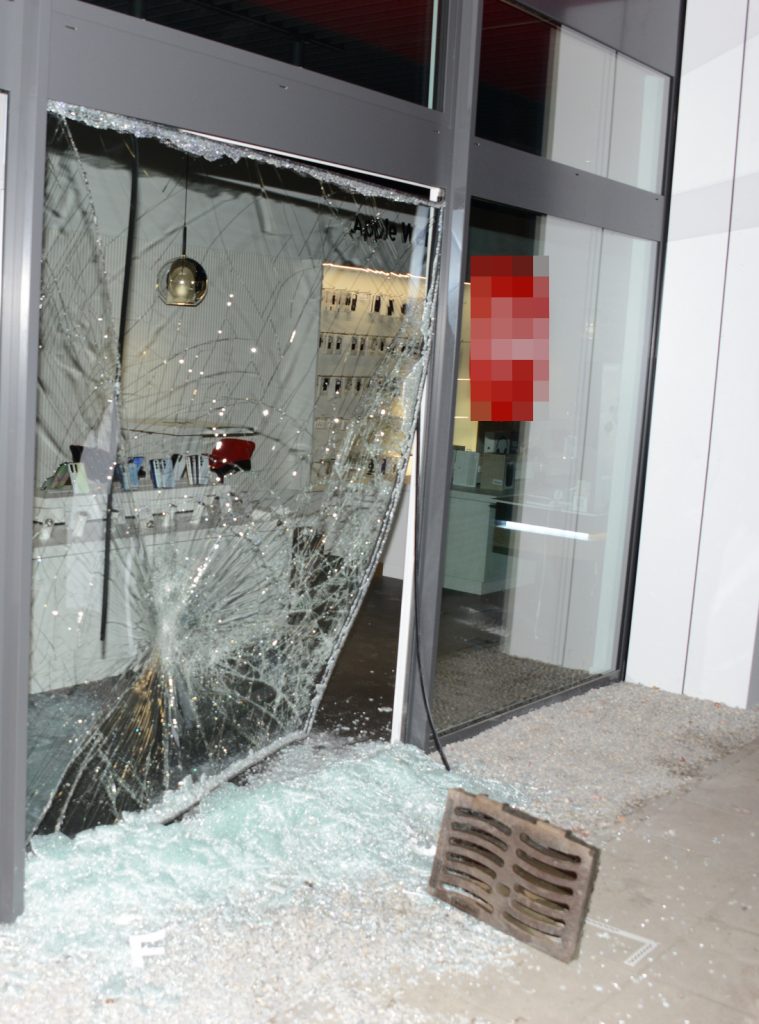 Einbruch in Telekom-Shop