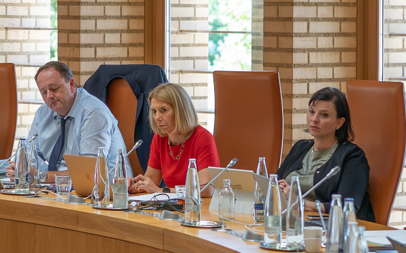 Landtag fordert Massnahmen gegen Deepfakes