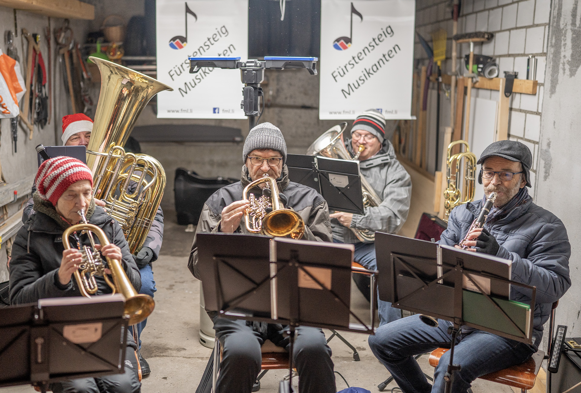 Weihnachtsmarkt eröffnet Wintersaison in Malbun