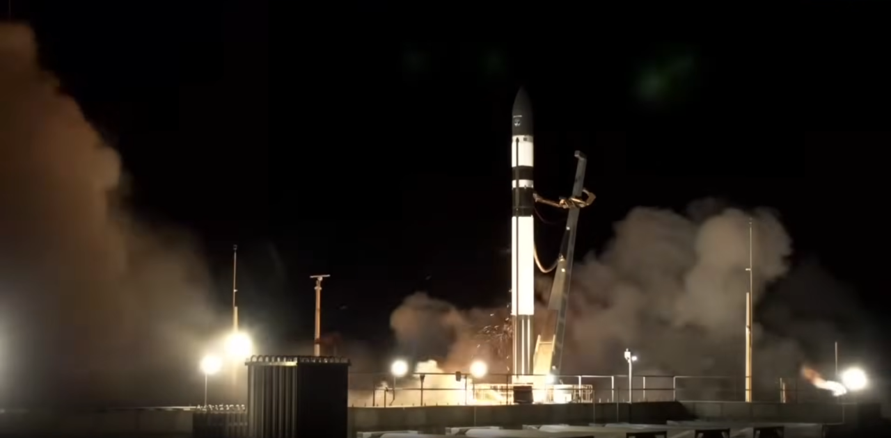 Open Cosmos Rackete am Start