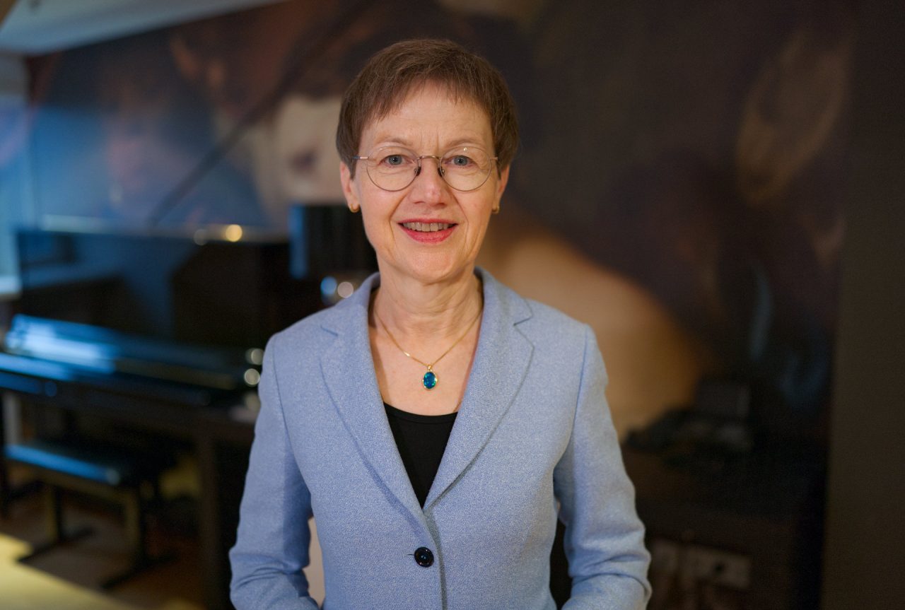 Regierungschefin Brigitte Haas bei der Münchner Sicherheitskonferenz