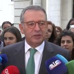 Sozialist Seguro gewinnt Stichwahl