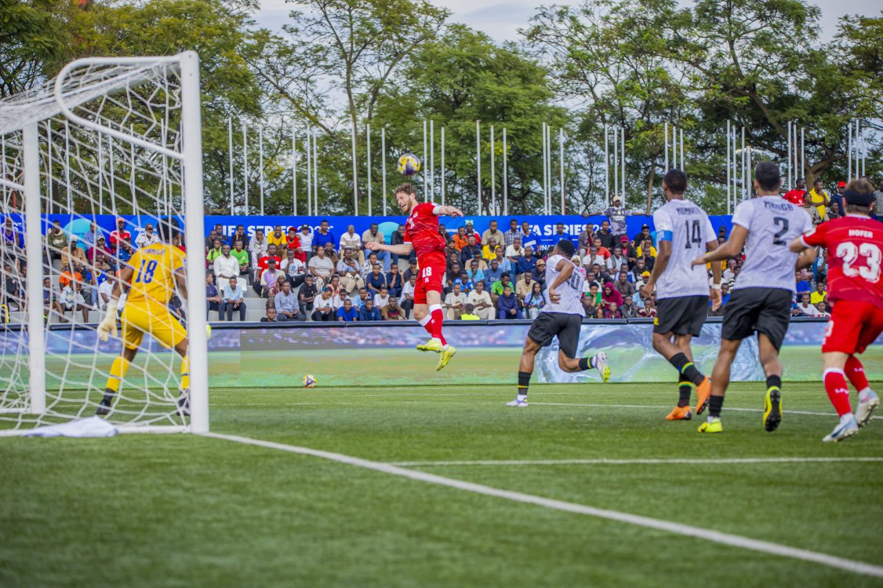 Tansania - Liechtenstein