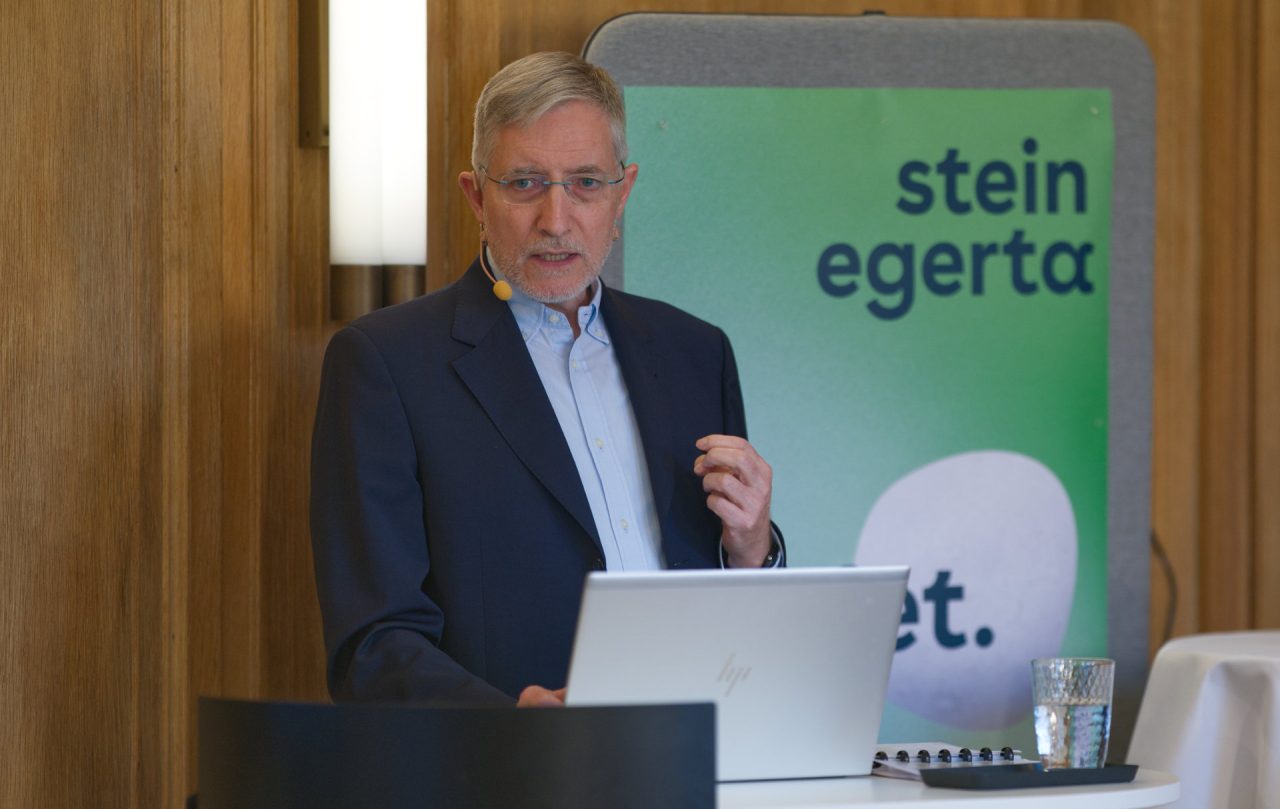 Dr. Georges Baur in der Stein Egerta