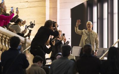 Tim Cook gibt Apple-Chefposten ab