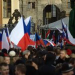 Tausende Studenten protestieren gegen Medienpläne der Regierung Babiš