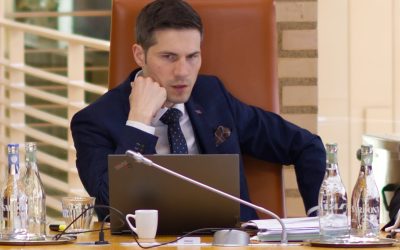 Kostenentwicklung im Gesundheitswesen 2025: Auslandskosten treiben Anstieg