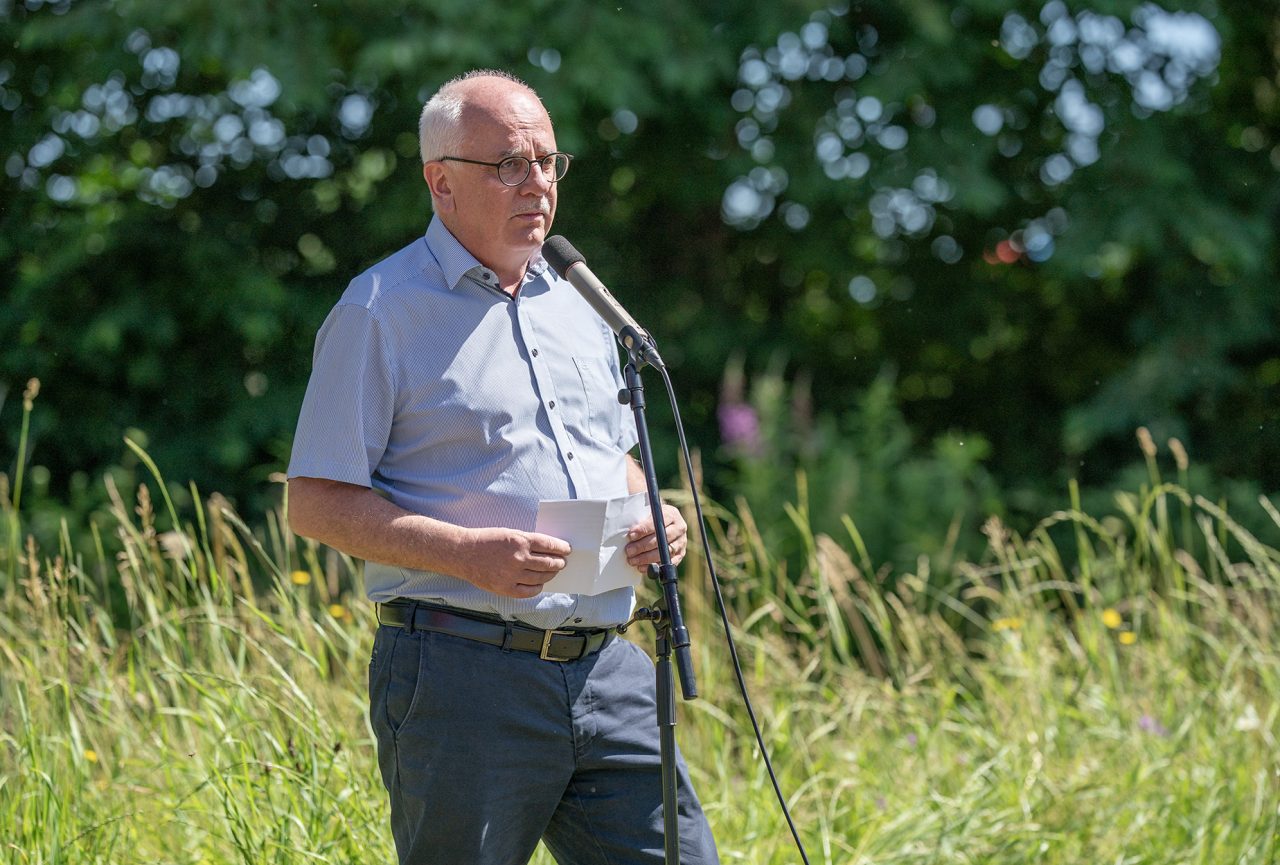 Vorsteher Daniel Hilti eröffnet den Park im Äscherle