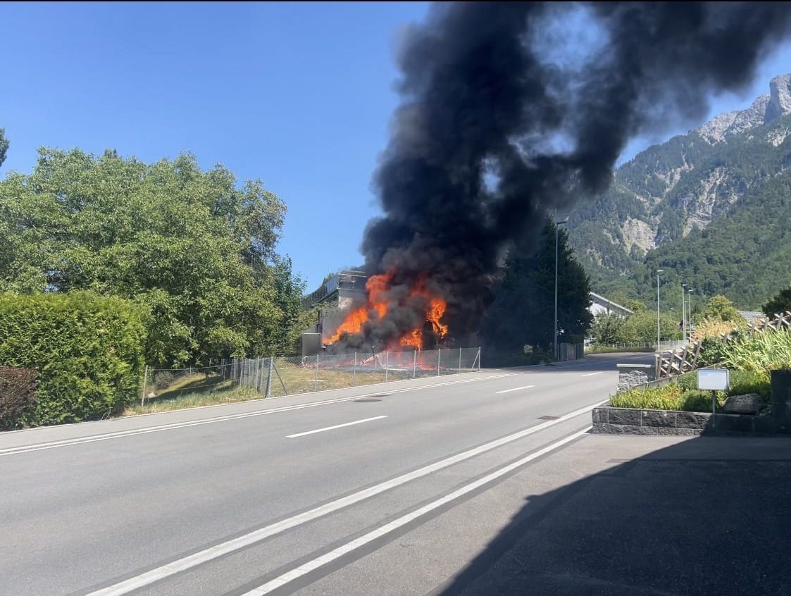 Wohnmobil brennt in Schaan