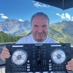 Premiere auf 2000 Metern: DJ Bernie legt erstmals in Liechtenstein auf