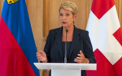 Bundesrat spricht sich für höhere Mehrwertsteuer zugunsten der AHV aus