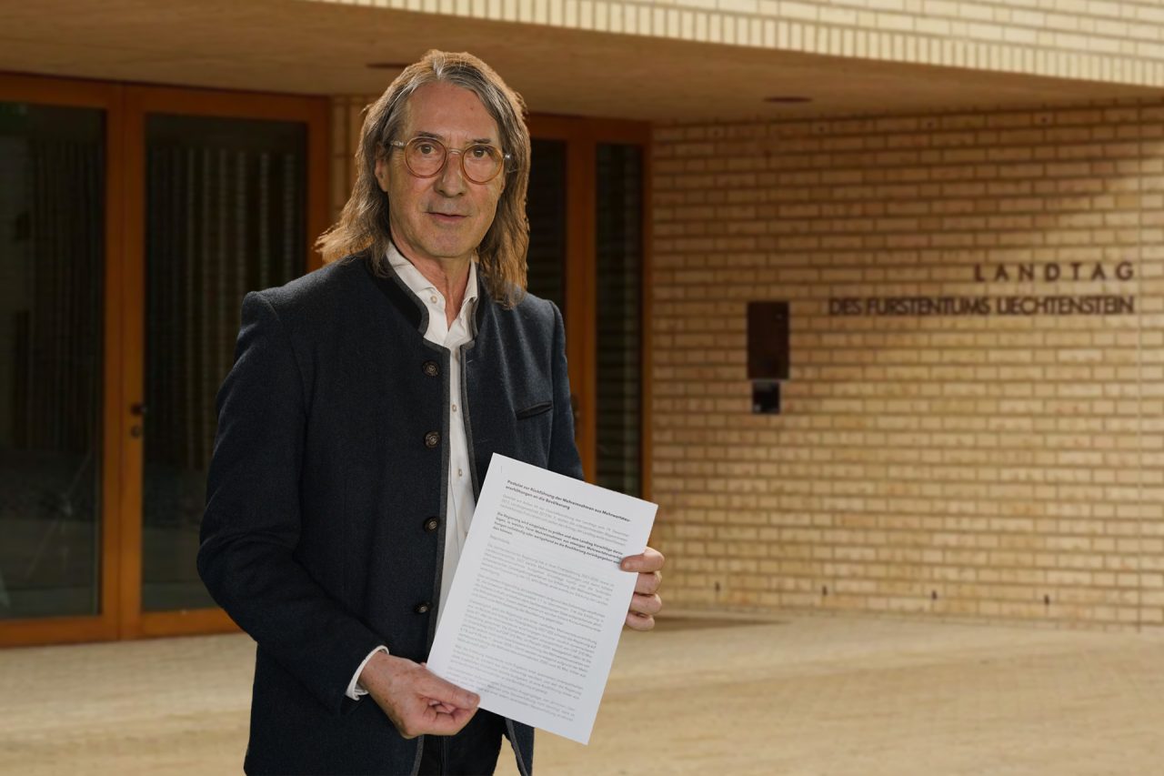Johannes Kaiser mit dem Postulat