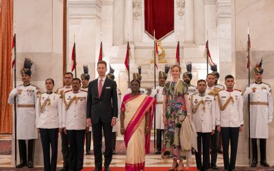 Militärische Ehren, Gespräche mit Modi und Bankett bei der Präsidentin